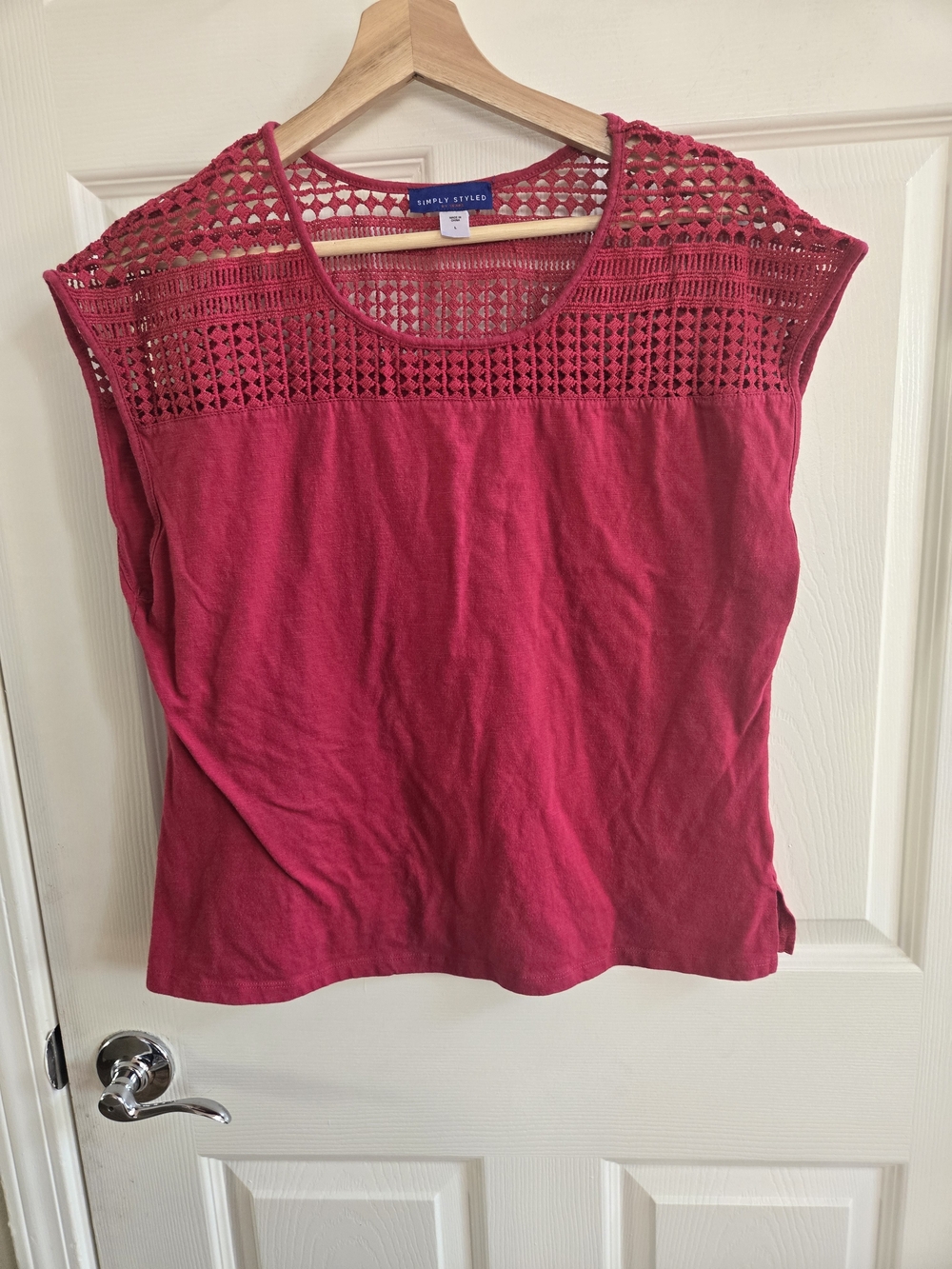 Simply Styled Raspberry Crochet Yoke Sleeveless Tank